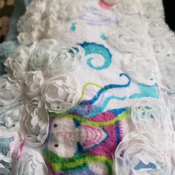 Light Blue Kids Hooded Towel - Picture 5 of 5